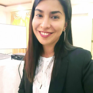 Angélica Macías, Servicios Psicológicos.