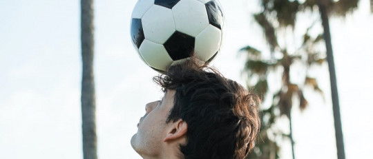 Es malo para el cerebro jugar a futbol