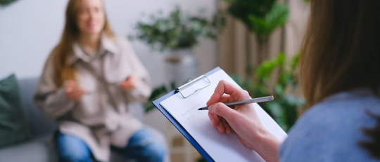 Terapia Existencial: ¿Por qué terapia? ¿Por qué existencial?