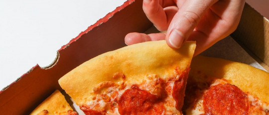 Cómo evitar los atracones de comida