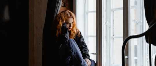 Los 6 tipos de pensamientos negativos más importantes y cómo gestionarlos