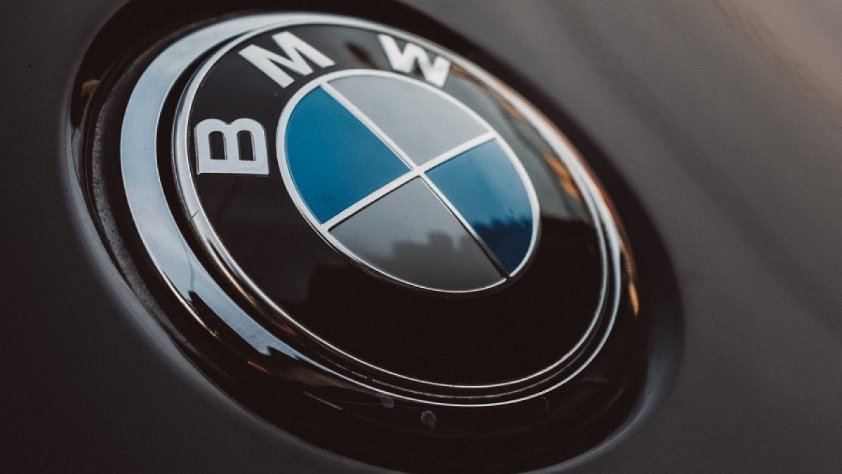 Símbolos comunes y sus significados: Cómo usarlos en el diseño, image size:1200x675