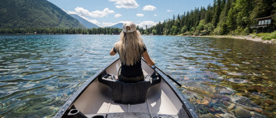 Remando a contracorriente