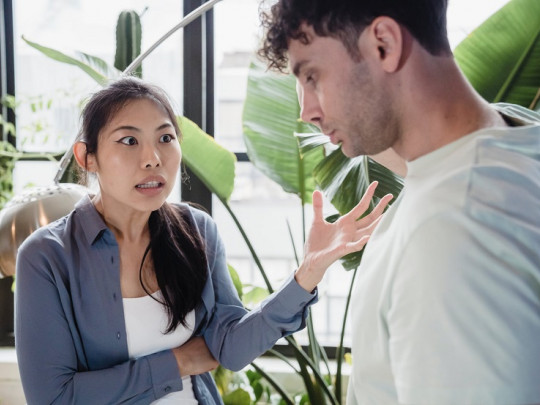 Me avergüenzo de mi pareja