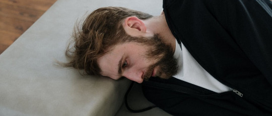 Homofobia interiorizada en varones