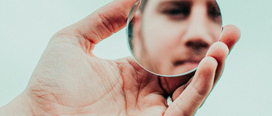 ¿Quién soy? Una mirada a mi narrativa