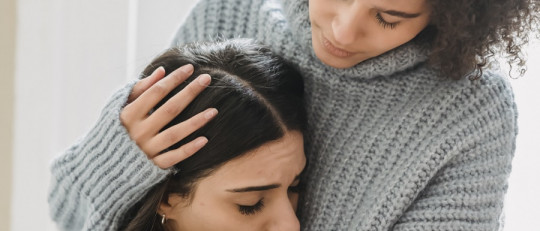 Así es la codependencia familiar hacia las personas con adicción