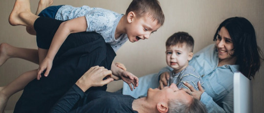 La importancia del juego entre padres e hijos