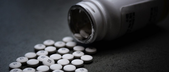 Pastillas en su bote.