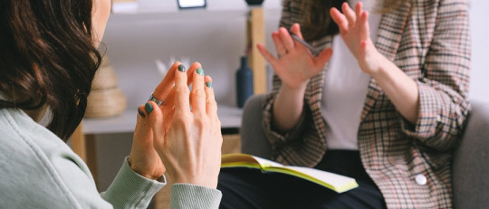 Fases de la terapia y adherencia al tratamiento