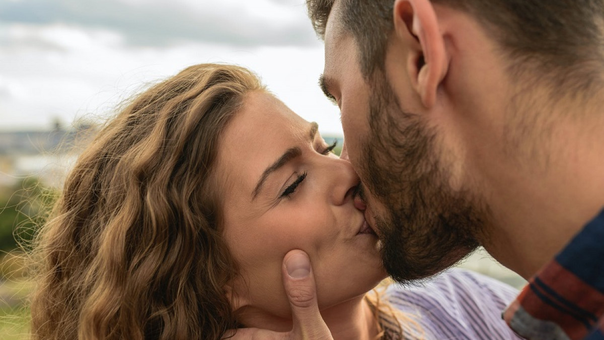 Tipos de besos: los 9 distintos besos y su significado