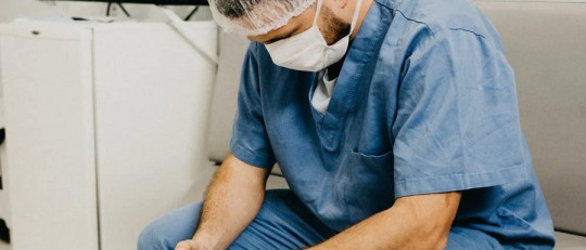 Cómo se trata el trauma vicario mediante terapia EMDR