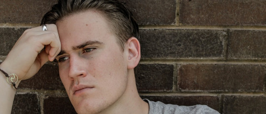 Emociones que los hombres viven y raramente expresan