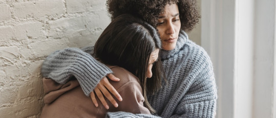 Cómo ayudar a un familiar o amigo con problemas de ansiedad