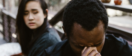 Daño psicológico por infidelidad: sus 11 efectos en la salud mental