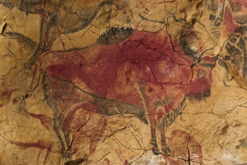 Pintura rupestre de bisonte