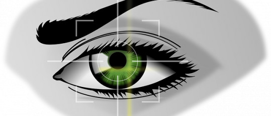 El poder de mirarse a los ojos: jugando con las leyes de la atracción