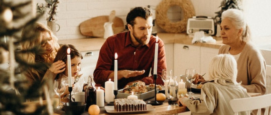 Cómo gestionar psicológicamente las obligaciones familiares en navidad