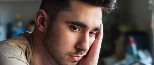 Cuando la depresión no cursa solamente con tristeza