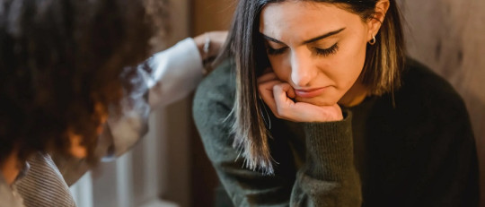 ¿Recomendarle a alguien deprimido ver las cosas de modo positivo?