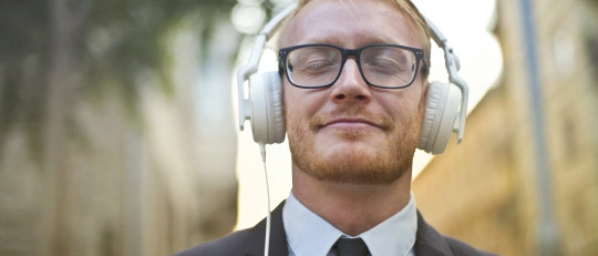 Ama, conoce, avanza, confía y diviértete