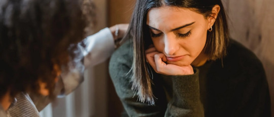 ¿Cómo es el tratamiento psicológico de la dependencia emocional?