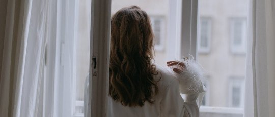 De la Nostalgia y la Tristeza hacia nuevos horizontes