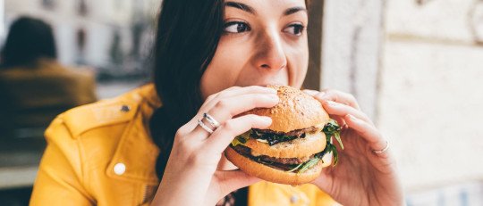 como-podemos-identificar-hambre-emocional