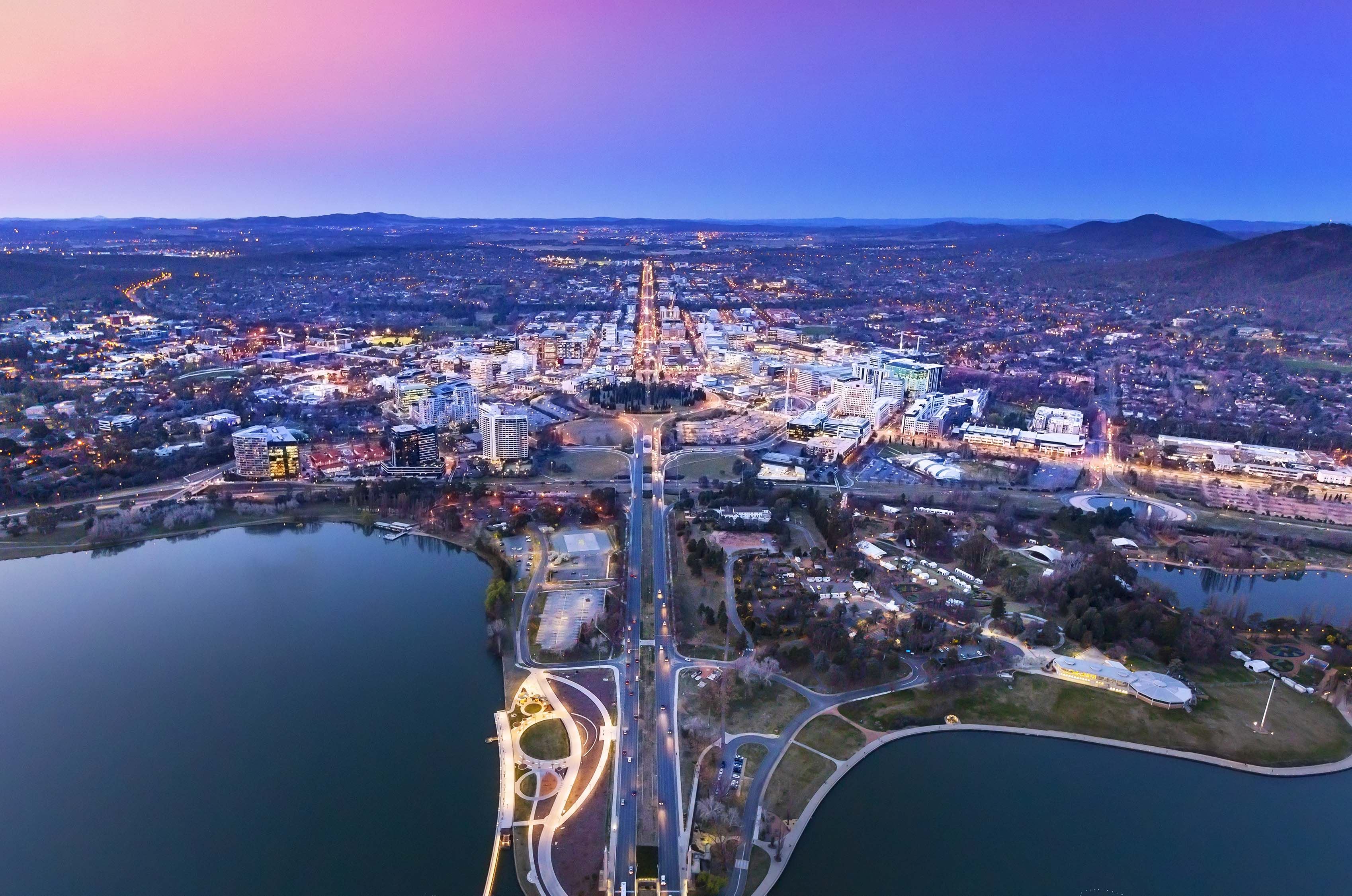 Канберра какое государство. Канберра. Канберра столица. Canberra Australia. Канберра фото города.