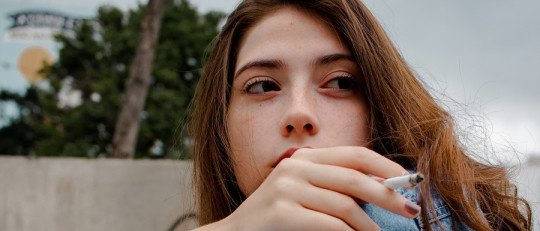 ¿Cómo ayudar a un hijo adolescente con Adicciones?