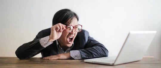 La psicología del odio en línea: ¿Internet nos vuelve hostiles?