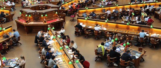 Síndrome del Impostor en la carrera universitaria: ¿qué impacto tiene?