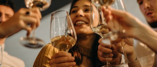 Descontrol en el Fin de Año: ¿Cómo prevenir recaídas en la Adicción?