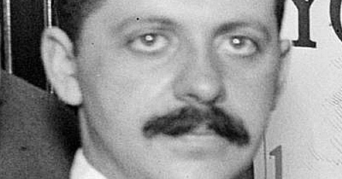 Edward Bernays biografía del publicista que inventó la propaganda