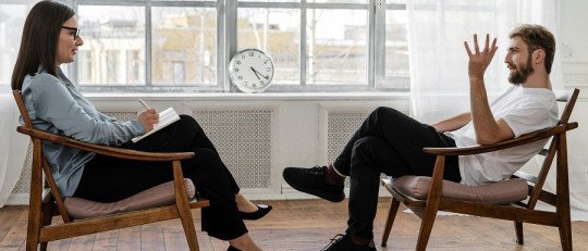 Las diferencias entre psiquiatra, psicólogo y terapeuta