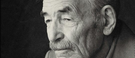 ¿Por qué la Soledad es tan común en la Vejez?