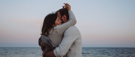 relaciones-saludables-consejos-construir-vinculos-fuertes