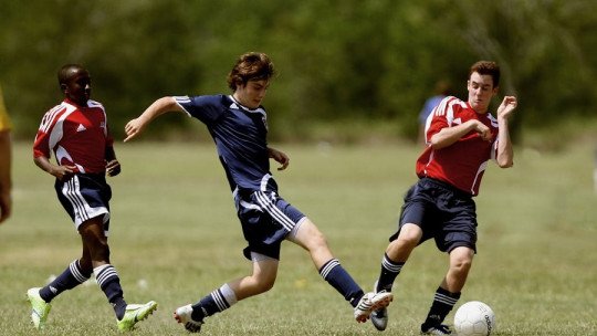 Manejando la Presión y el Estrés en el Deporte Juvenil