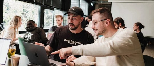 El Efecto de la Tecnología en el Estrés y la Ansiedad Laboral