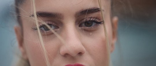 ¿Por qué no consigo ser feliz pese a tenerlo todo?