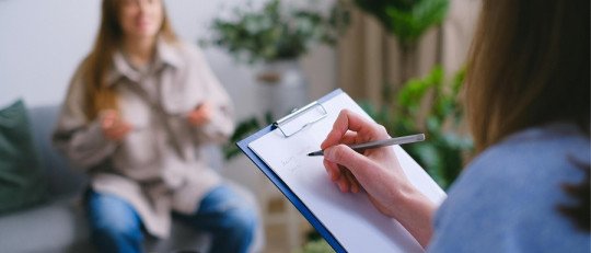 Ideas para mantener la fluidez en terapia cuando no sabes qué decir