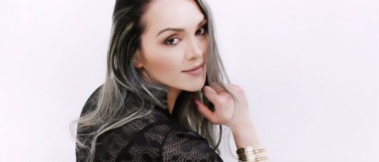 «El amante ordinario solo ofrece sus genitales»