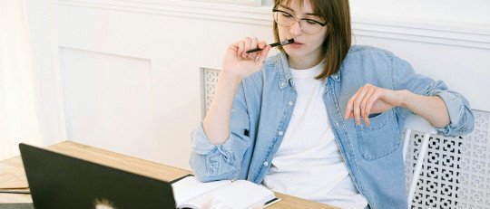 Las personas ansiosas y las apáticas toman decisiones de manera opuesta