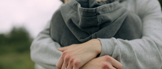 Cómo dar apoyo a hermano que ha caído en adicción