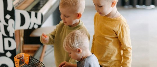 Es verdad que los hijos medianos cooperan más