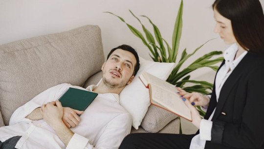 ¿Hasta qué punto podemos afrontar la ansiedad sin pedir ayuda?