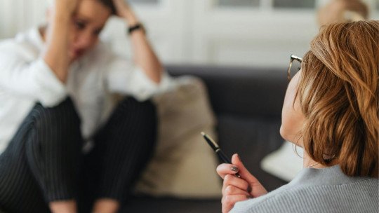 ¿Cómo debe ser el perfil profesional del psicoterapeuta?