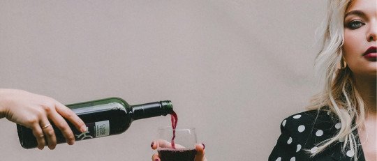 Psicología del alcoholismo: así funciona (realmente) la adicción al alcohol