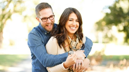 ¿Por qué hay tan pocas personas que consideren a su pareja su mejor amiga?