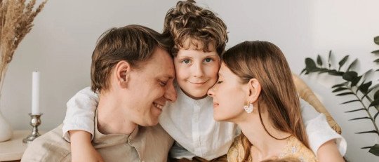 Un estudio muestra cómo la calidez paternal influye en cómo llegamos a ser personas adultas